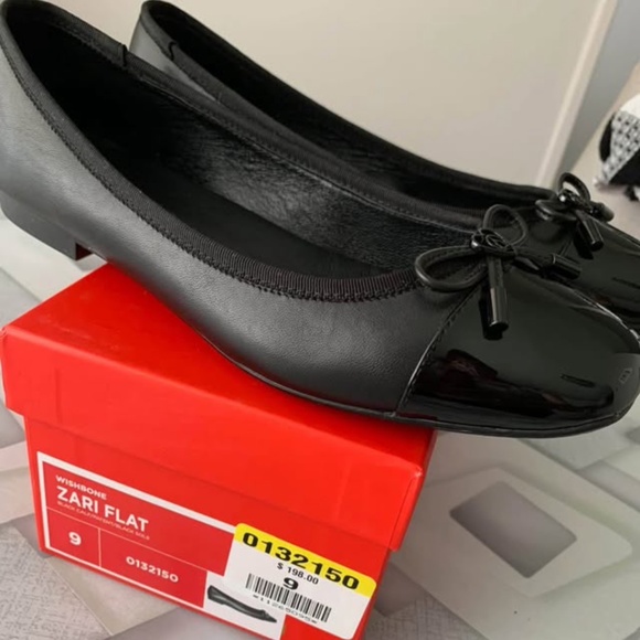 WISHBONE Zari Flats - Picture 1 of 2